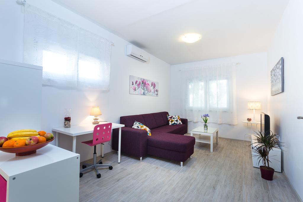 Apartment Perunika Zadar Exterior foto